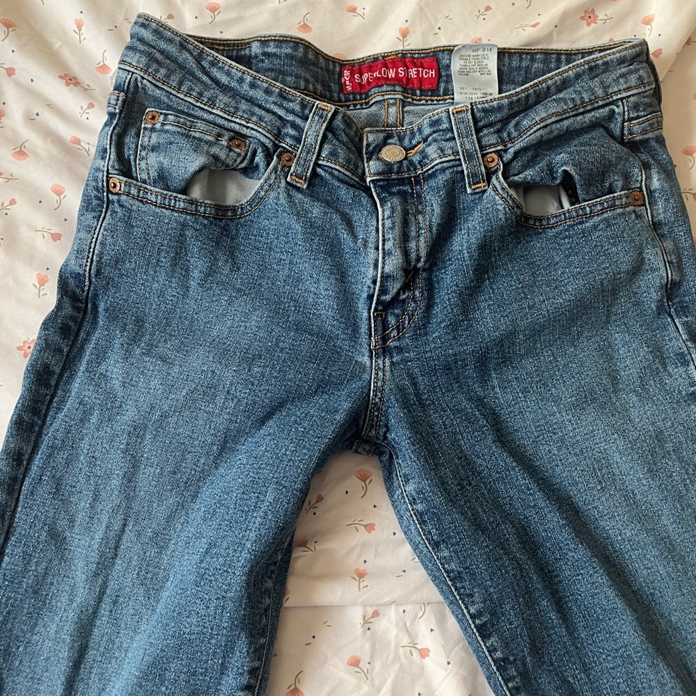 Boot Cut Levis Low Rise Jeans